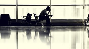 airport-802008_960_720-2
